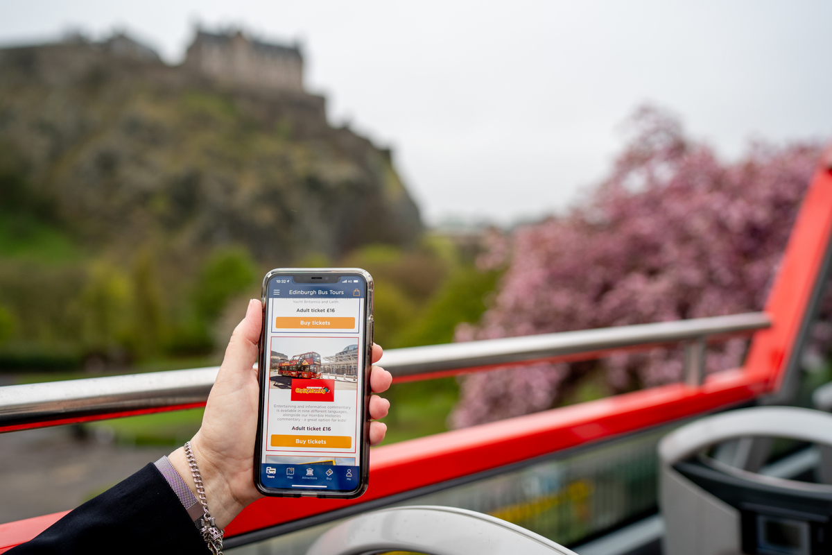edinburghtour's tweet photo. We now have an app!

Download at https://t.co/dYFzEJwSyL to:

📖Learn more about our tours
🎟️ Buy tickets
🗺️ Track our buses to #HopOnHopOff with ease
🏛️ Discover Edinburgh attractions
📸 See the most ‘Instagrammable’ locations

#EscapeInTheCity #EdinburghBusTours #Edinburgh https://t.co/ymFgbRuax4