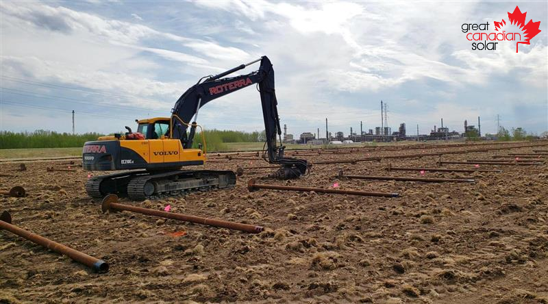 gr8cansolar's tweet photo. GCS could not undergo a project of this magnitude without the help of our many sub-contractors, like @RoterraPiling. Through collaboration, we were able to break ground in May on one of our largest projects of the season.
#yegsolar #solarpower #constuction #project #albertaenergy https://t.co/gLceiTOfWE
