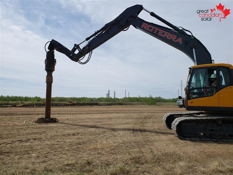 gr8cansolar's tweet photo. GCS could not undergo a project of this magnitude without the help of our many sub-contractors, like @RoterraPiling. Through collaboration, we were able to break ground in May on one of our largest projects of the season.
#yegsolar #solarpower #constuction #project #albertaenergy https://t.co/gLceiTOfWE