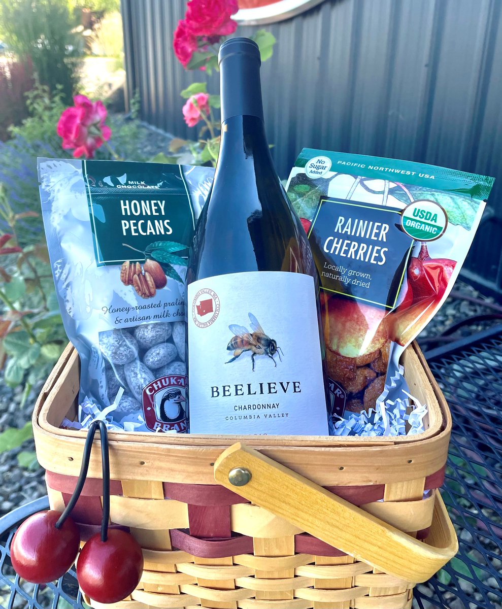 A classic White Washington Wine with bright citrus and floral aromas. Pair with our Honey Pecans or Dried Rainier Cherries for a refreshing summer duo! Come check out our full collection at our Headquarters in Prosser WA! #BestofNature #Bestofchocolate #Treetotable