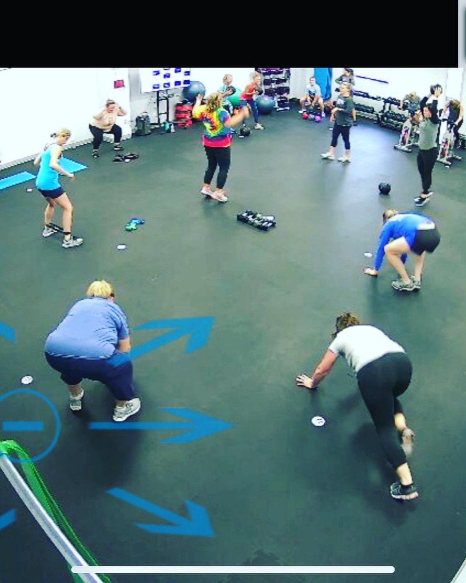 TheEdge2021's tweet photo. We kicked off an exciting week here at The Edge:
ππ½#EvolveWorkouts each & every day.
ππ½Youth Basketball School.
ππ½Youth Baseball indoor practice.
Seeing these kids & other people coming in each & every day is what we've been waiting for at The Edge Sports Complex! Stay tuned! ππ½ https://t.co/vIlUDXU42T