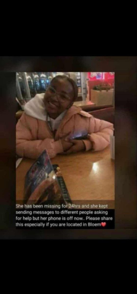 ZinhleManana_'s tweet photo. Everyone in bloem! Please please please help us find Mbalikababa she was last seen wearing blue jeans, white sweater and white shoes. She was last seen getting into a taxi from President Paul Kruger street to Waterfront. Please!!! 

#HelpUsFindMbali https://t.co/YgcS7rXcZ8