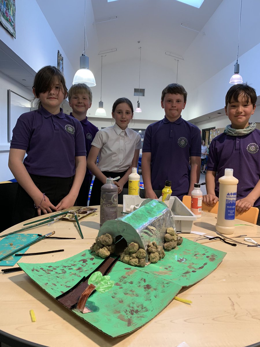 BSGInbhirNis's tweet photo. Chruthaich C6/7 fasgadh Anderson & Morrison airson cuspair an-diugh | P6/7 pupils designed and made Anderson & Morrison shelters today as they learn about #WW2 #theblitz #Gàidhlig #ealan #creativity https://t.co/rBEaOBsjkS