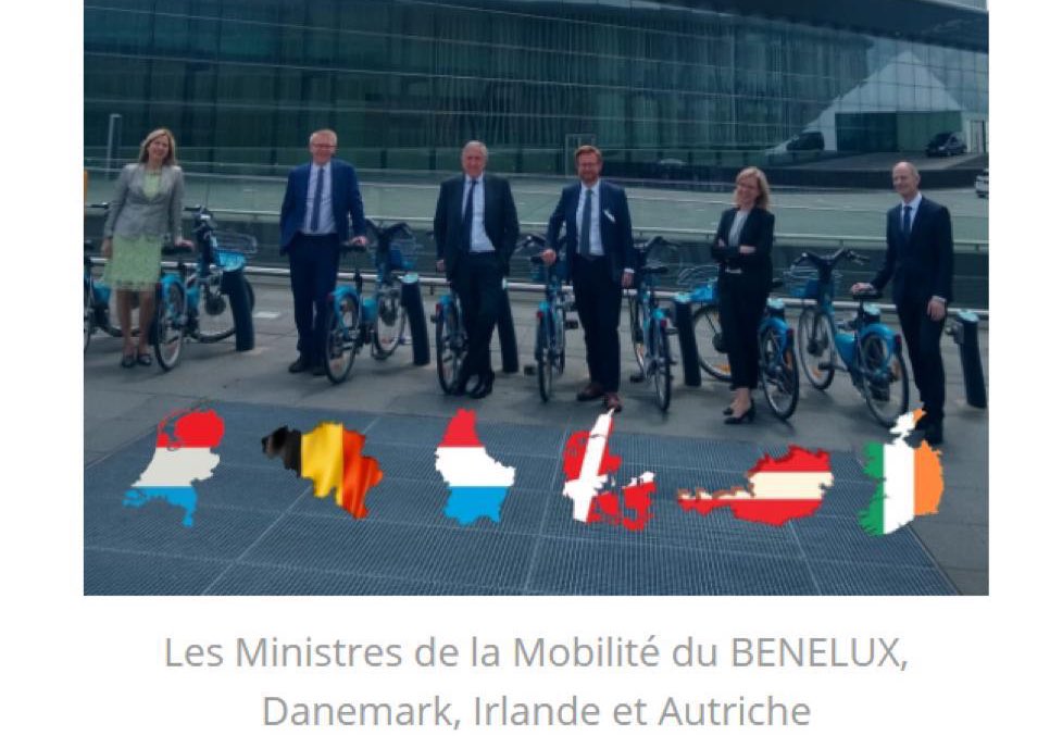 Ministers from 6 EU countries taking a sunny biking break from today’s Transport Council in Luxembourg to signal their support for #WorldBicycleDay
