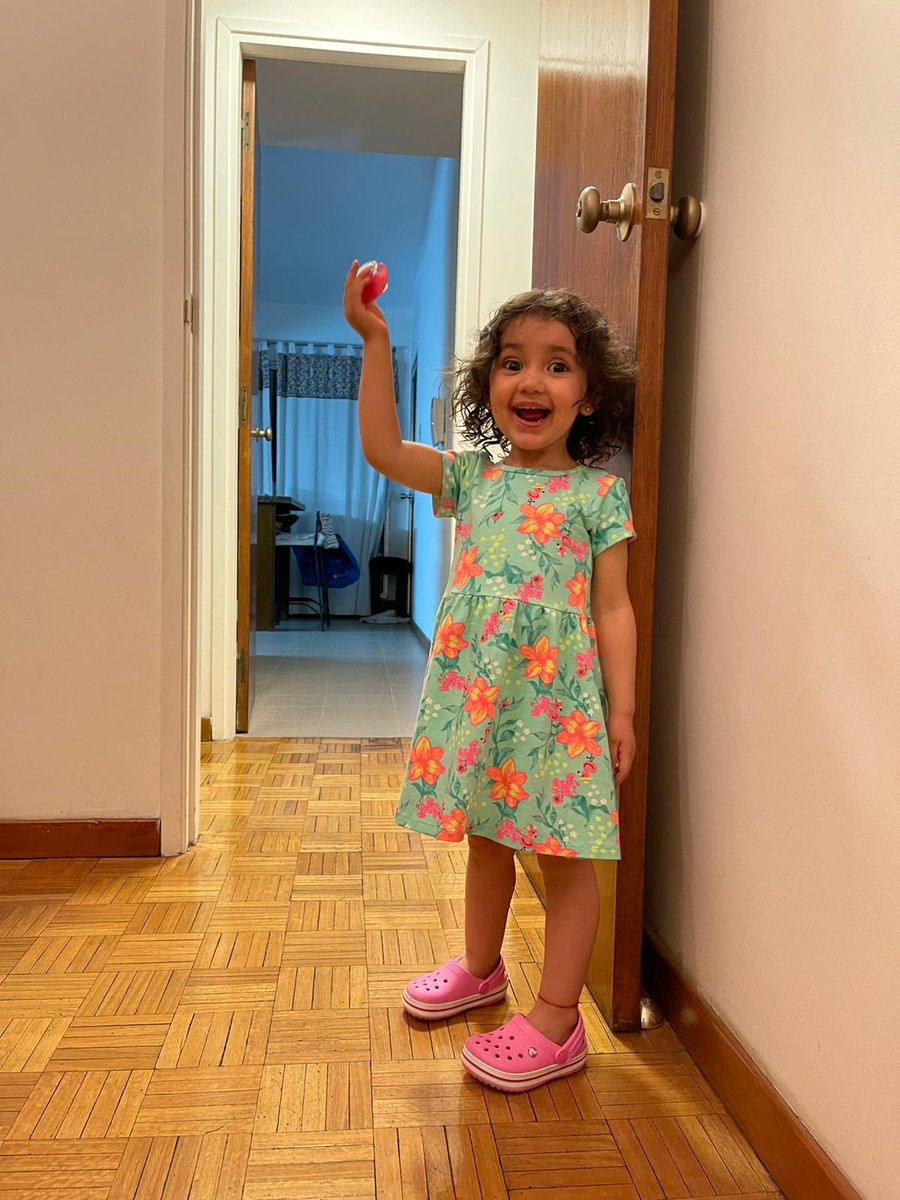 Feliz cumple años hija hermosa... que este nuevo añito lo vivas siempre con esa sonrisa mágica. Mamá y Papá te aman mucho mucho mucho.❤️🎉🎂🎁✌🏼⁦⁦<a href="/FloChiocconi/">Flo Chiocconi</a>⁩