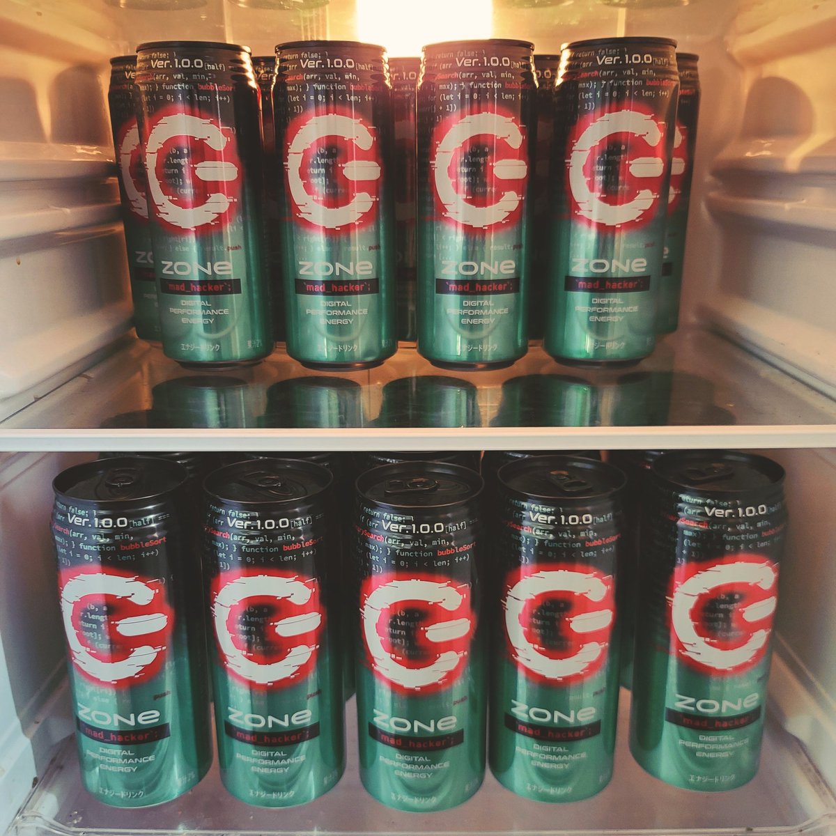 sho_okb's tweet image. 眠れない夜～ 君のせいだよ～♪
#ZONeエナジー #madhacker