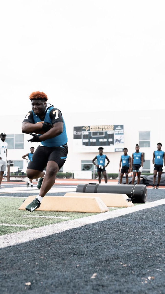 Marshall Kirven (@marshallkirven) on Twitter photo this past weekend Iβve been working itβs grind time π! <a href="/FootballDesoto/">DeSoto Football</a> LETS GO !!! this past weekend Iβve been working itβs grind time π! <a href="/FootballDesoto/">DeSoto Football</a> LETS GO !!!
