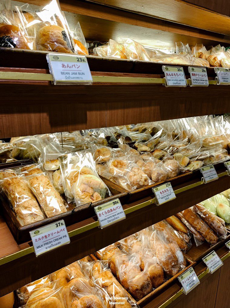 moments_journey's tweet photo. ตำนานเบเกอรี่สไตล์ญี่ปุ่น ฮอตตลอดไม่มีแผ่ว ร้านคัสตาร์ด นากามูระ ซ.สุขุมวิท33/1 เด็ดมากเมนูเม้นจิแซนโดะ คือแซนวิชแซนด์วิชหมูสับผสมหอมหัวใหญ่ อร่อยแนะนำเลย
รีวิวเต็ม >
https://t.co/xnY7rxkWiG
#thejourneymomentth #อร่อยบอกต่อ #อร่อยจนต้องรีวิว #Bangkok @aroii https://t.co/ce6djWeqT9