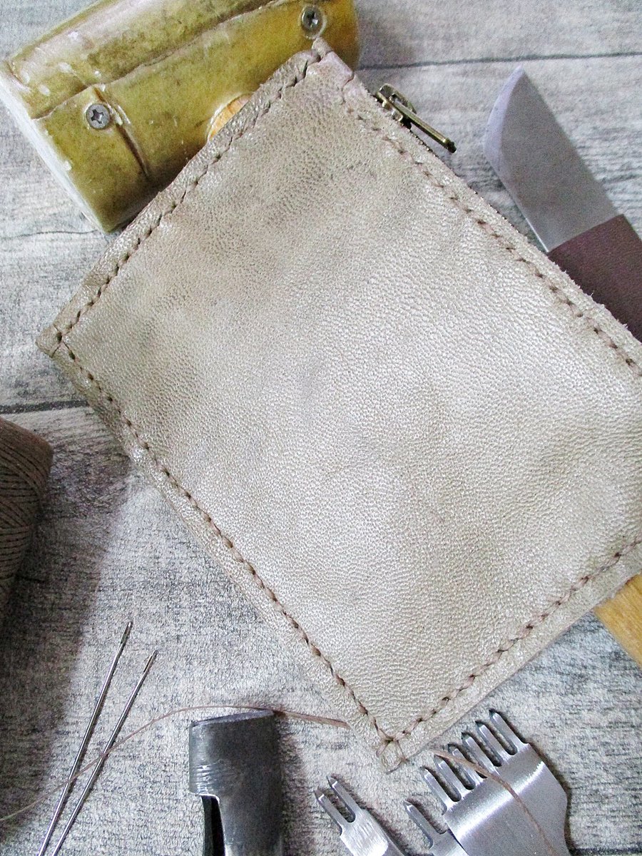 LTM_Schieck's tweet image. 👉Ab sofort im Shop erhältlich:
ledertaschenmanufaktur.de/produkt/schlue…

#schlüsseltasche,#keypouch