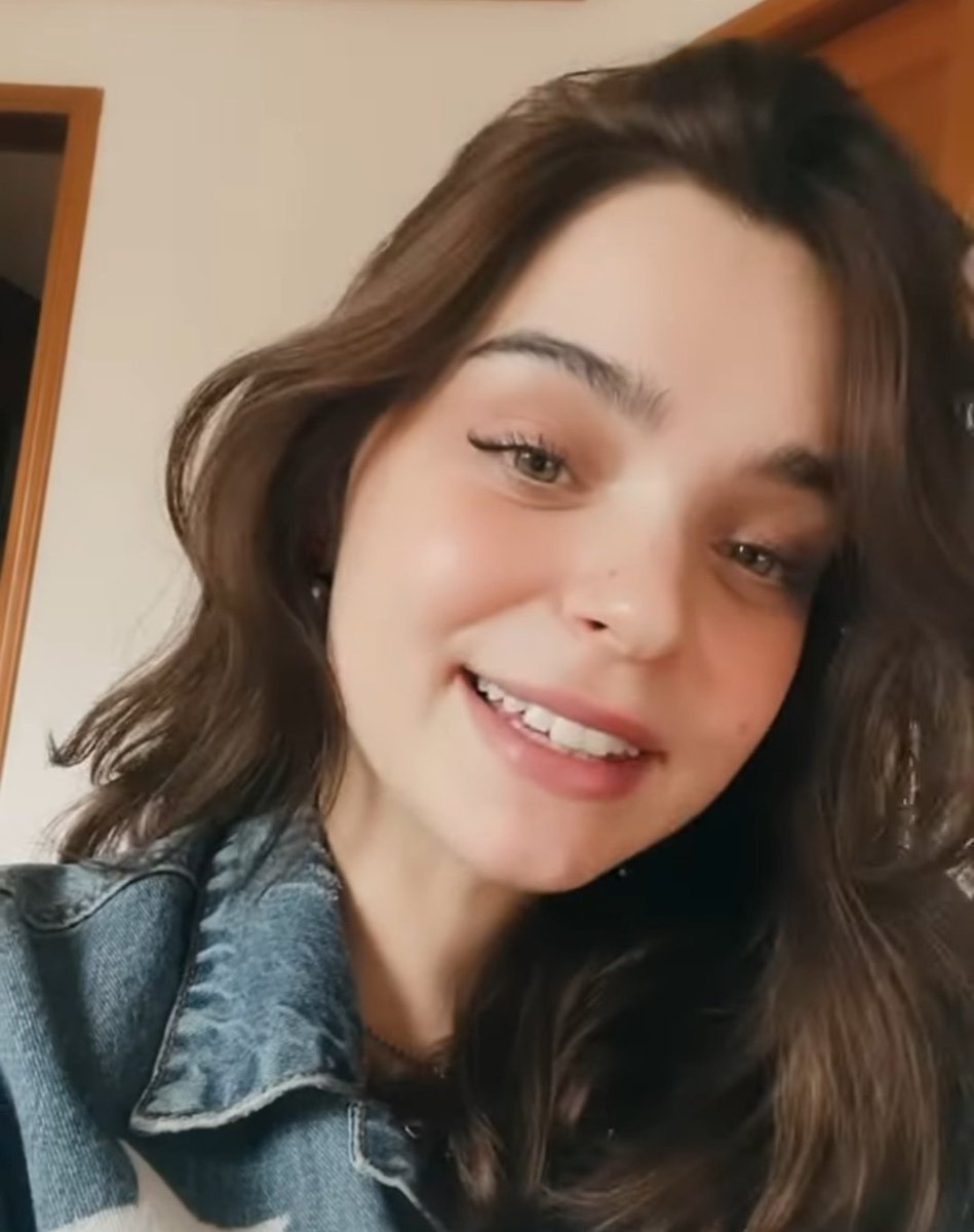 safeformaca's tweet image. maca garcia's beautiful smile 🧸🤍