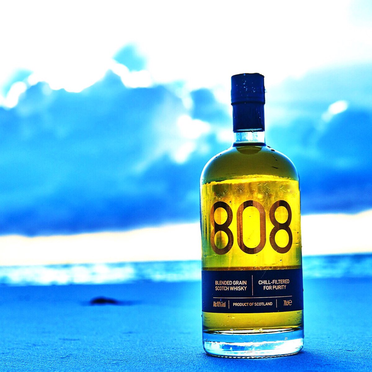 mmmmm sunshine... #whiskyremixed #beach #cocktail