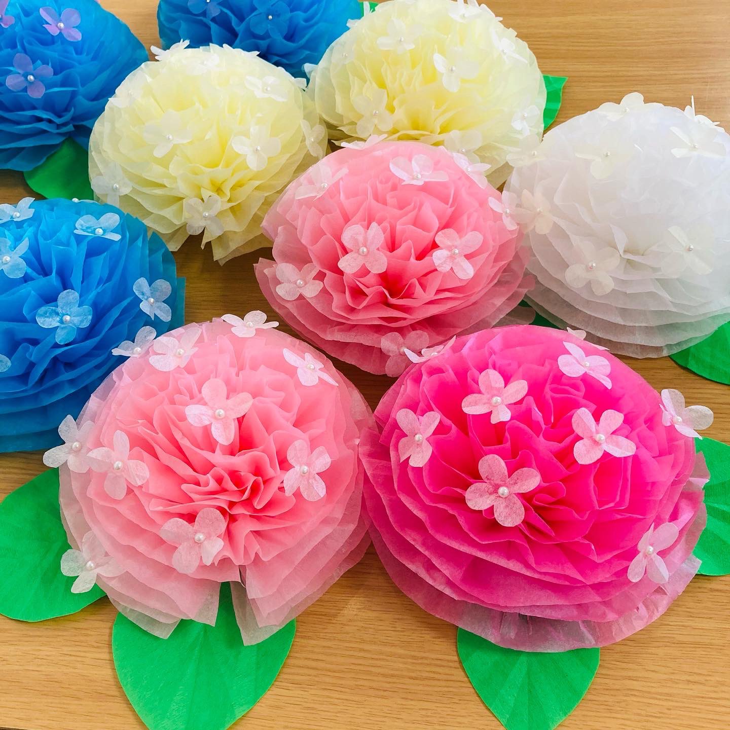 Jujube Orange お花紙の紫陽花 簡単だけどボリュームあるから華やかになります T Co Ghluxuo8v3 Twitter Jujube Orange お花紙の紫陽花 簡単だけどボリュームあるから華やかになります T Co Ghluxuo8v3 Twitter