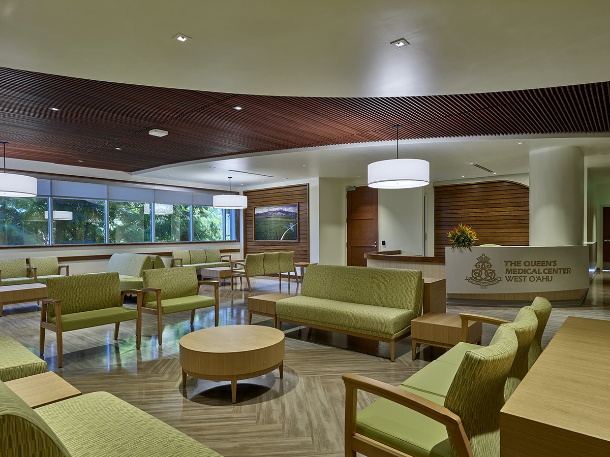 We’re loving the natural feel and distinctly Hawaiian vibe of the waiting rooms at Queen’s Medical Center in West Oahu, featuring our Ovate, Avelina and Haven collections.
.
#arcadiacontract #haven #healthcaredesign