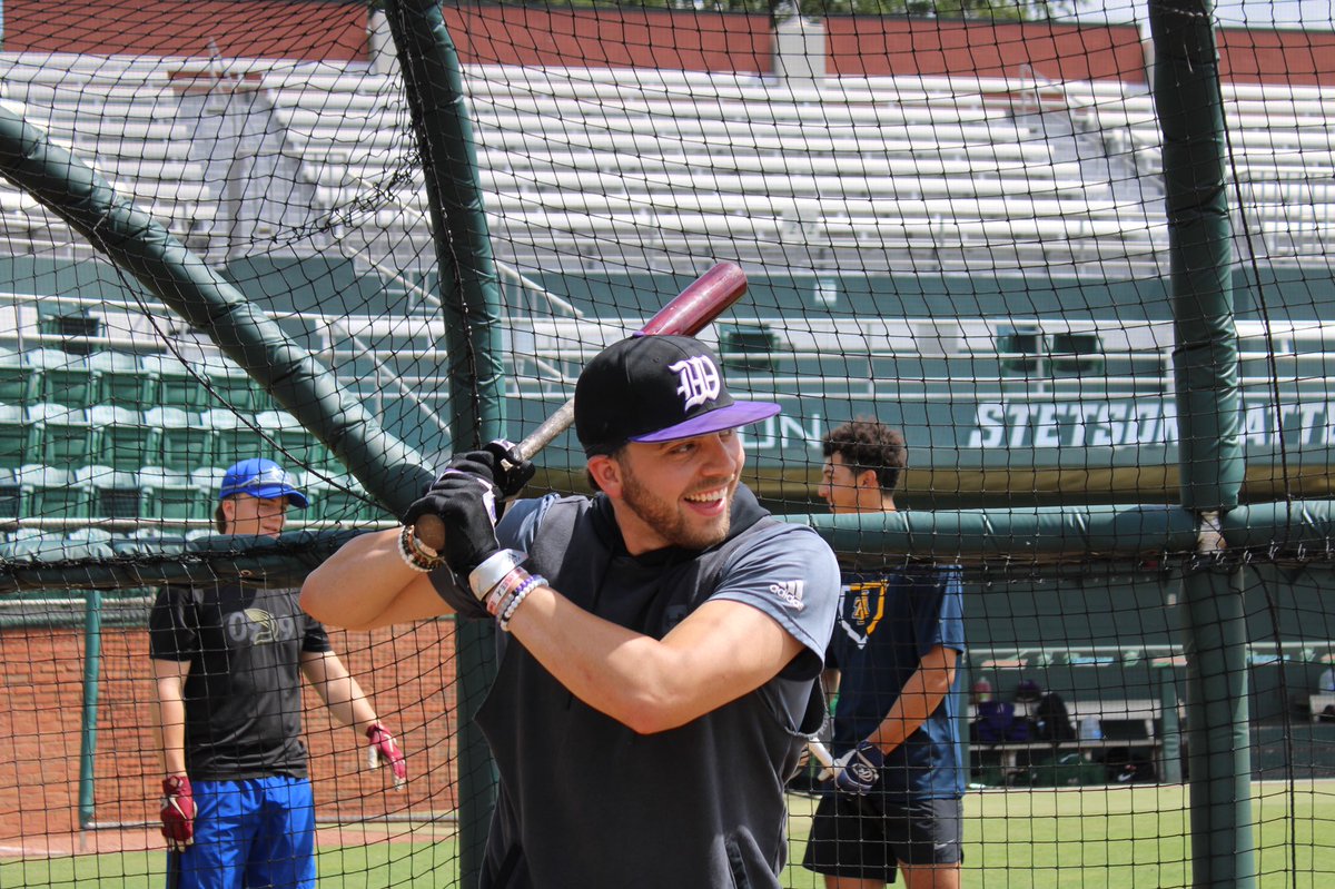 DeLandSuns's tweet photo. A few looks from today’s practice👀. Only 2 more days until we open the season with a game against the Seminole County Snappers @7PM @ConradPark. Be sure to buy your tickets online in advance at https://t.co/OzxDK37yD8 https://t.co/6SBMuRpH8D