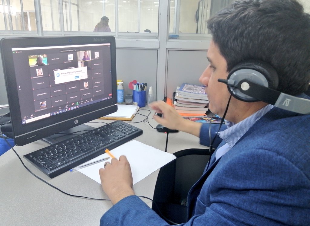 INSPI_ECUADOR's tweet photo. Blgo. Leandro Patiño, Experto Técnico de la Dirección de Investigación de @INSPI_ECUADOR se desempeñó como Moderador en IV Módulo del Workshop Internacional Fortalecimiento de las Capacidades para el Reconocimiento Diagnóstico y Manejo Clínico Integral de la enfermedad de Chagas. https://t.co/7hM9R2HheO