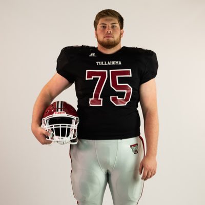 caleb_olive's tweet photo. @LoganCrouch19 &amp; @jadentaylor39 are headed to Lebanon to camp with @TNTechFootball today!!

6’6 315 LT that is the strongest dude on our team!! Finished 5th in the state in shot put!!

6’2 270 center that is the most consistent player on our team!!

@CoachBertBrowne https://t.co/EmDYTGD9Cs
