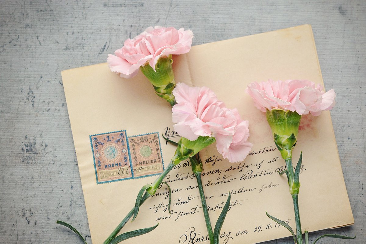 postcircle's tweet photo. Hello! #PostCircle will launch this month!  If you've not sent in your survey then do fill it out soon as I'm making groups very soon! Who's excited for new #PenPals #HappyPost #SnailMail https://t.co/zKR2ogz4lA