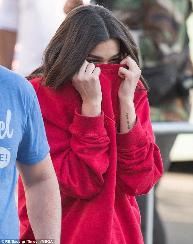 Mencium bau-bau bushuk