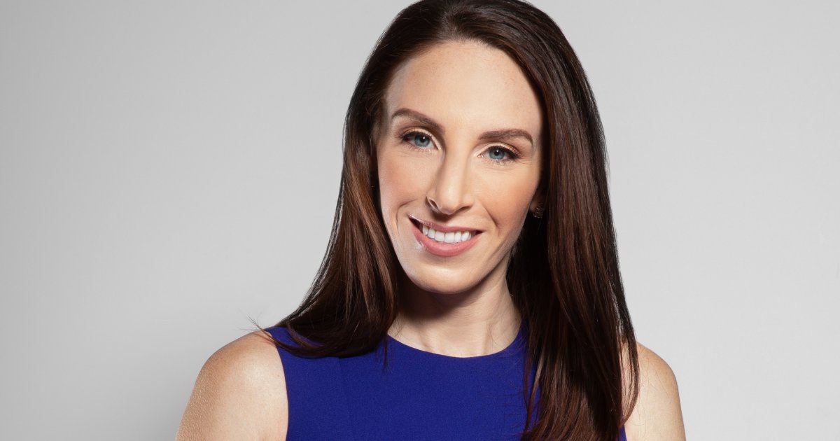 TeamAIKON's tweet image. We are thrilled to introduce @cmabejon as our new VP of Marketing and Customer Experience! 🎉🎉🎉

Welcome to Team AIKON, Caitlin - we are gonna do great things together! 👏💪 

on.aikon.com/34HNBsr