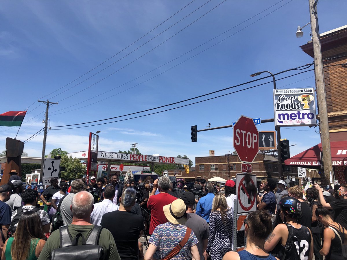 BrandiPowellTV's tweet photo. And I spoke w/ 2 Minneapolis religious leaders. Pastors say they were invited to George Floyd Square today to help w/ healing. Also say they don’t think it’s ok to open GFS before Chauvin sentencing &amp; trials of other officers. Hear from them in my live reports ⁦@KSTP⁩ https://t.co/iDvUYvwZnd