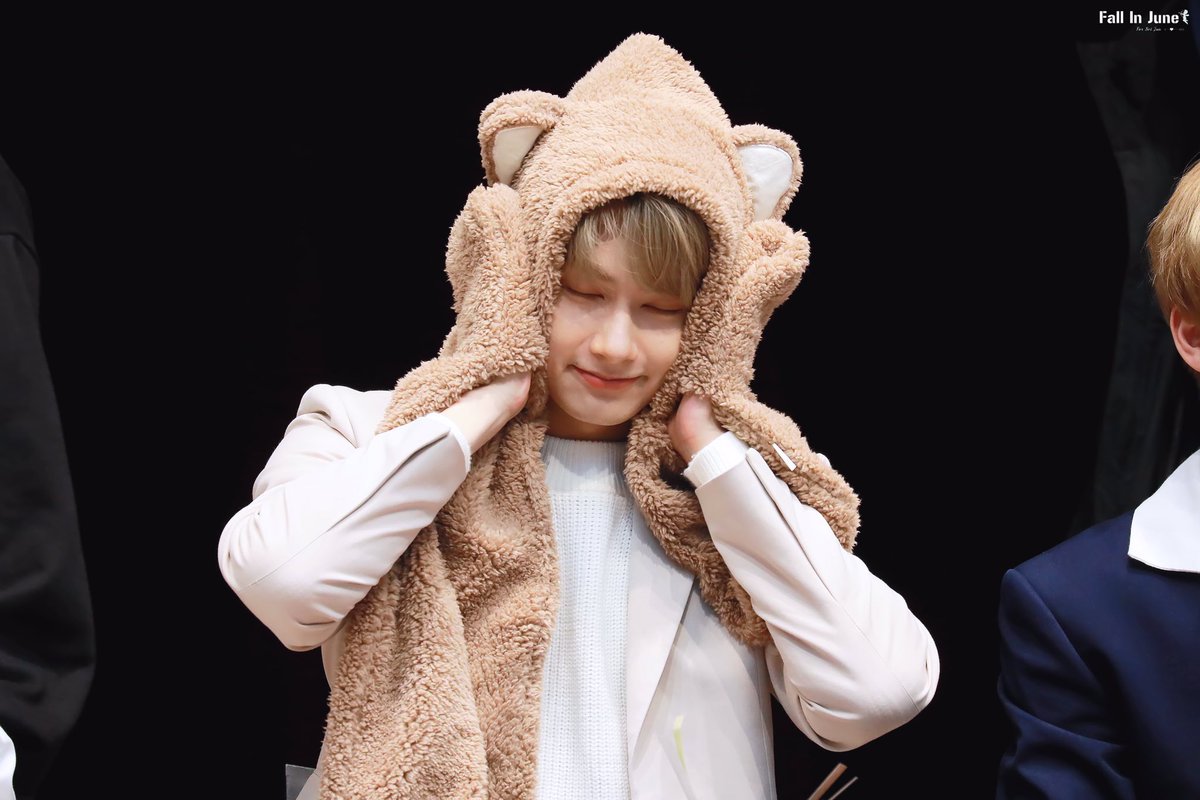 Carat_HuiHui's tweet photo. Wen Junhui https://t.co/rwEVD0JKkF
