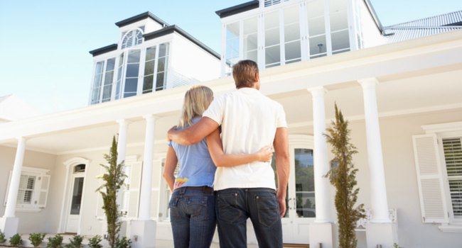 SaraMiller546's tweet photo. Why You Should Buy Less House Than You Can Afford https://t.co/tKA0xyKPs0 https://t.co/h3HzjT8q4X