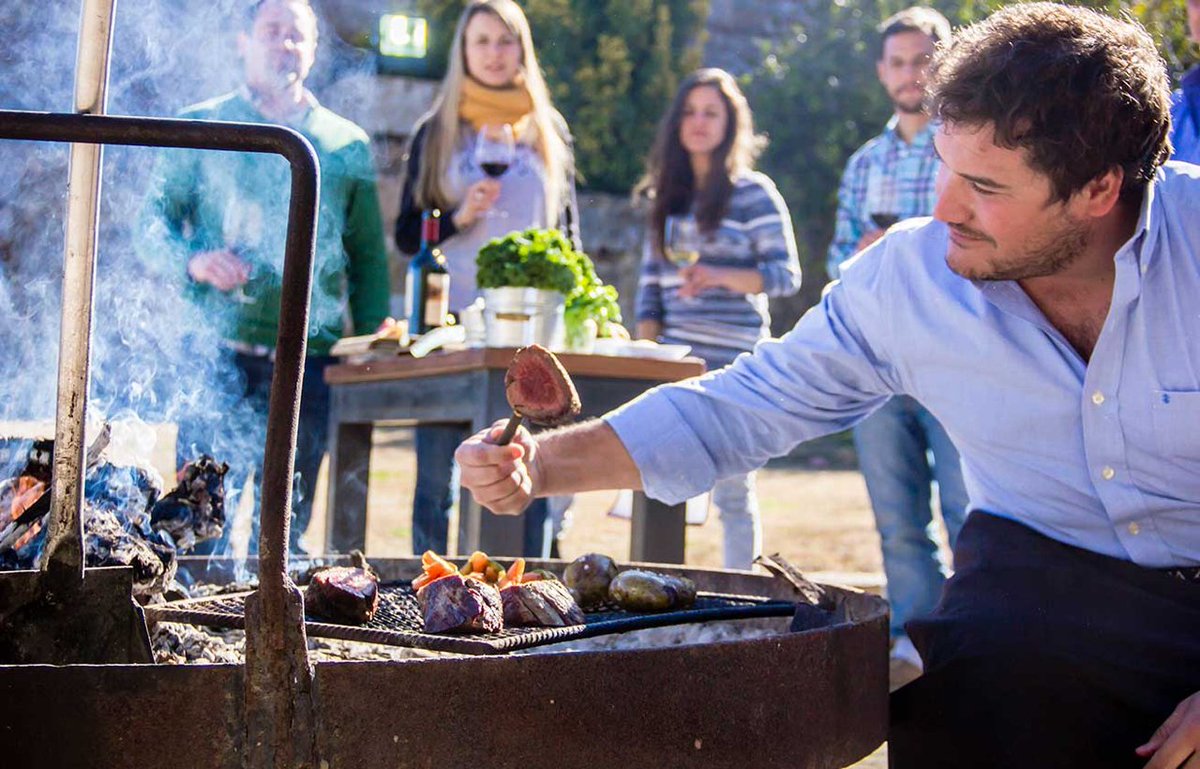 AD: We've really excelled ourselves with this month's comp thanks to <a href="/CatenaMalbec/">Catena</a>:  Take delivery of a steak box and a case of DV Catena Malbec then take a virtual tour of the winery with their winemaker and a one-to-one asado masterclass. matchingfoodandwine.com/news/competiti…