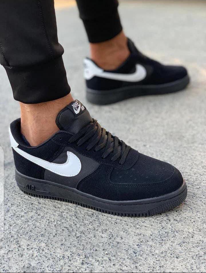Its_Davis11's tweet photo. Airforce suede 

Sižes 40_44 
Ksh 3500 

📞 0710356282 or dm @kidy_shoes  

Joel Ngugi President Uhuru Kenyatta BREAKING NEWS #LuoMaturity Tanžanian Boniface Mwangi https://t.co/C4epCWyblp