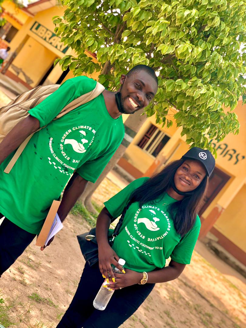 Stepupgreencli2's tweet photo. Presentation at school for the Gifted, Gwagwalada Abuja, in commomeration of the #WorldEnvironmentDay celebration tagged #EcoSystemRestoration which is one of our templates, lined up for the events.

#CalltoEarth #biodiversity
#AdaptOurFuture #RestoreOurEarth
#globalaction https://t.co/U0xt4wAQvZ