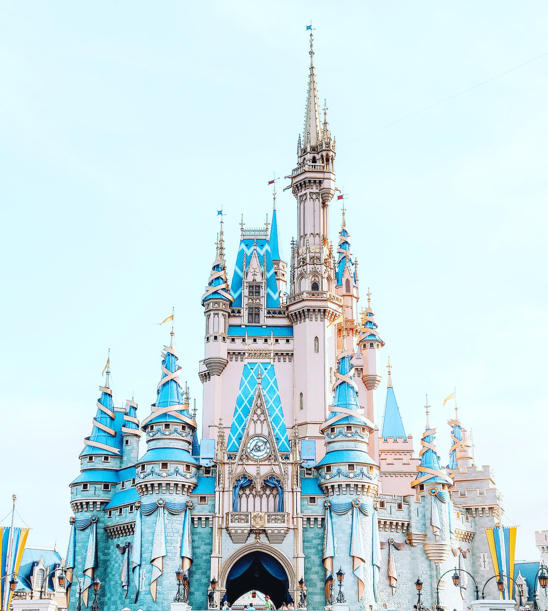 aliciaTTV's tweet photo. See ya real soon ❤ #TravelWithFTC #SocialDisneying #MoreFunIn21 #FTCExploresWaltDisneyWorld https://t.co/iKG04rBlqK