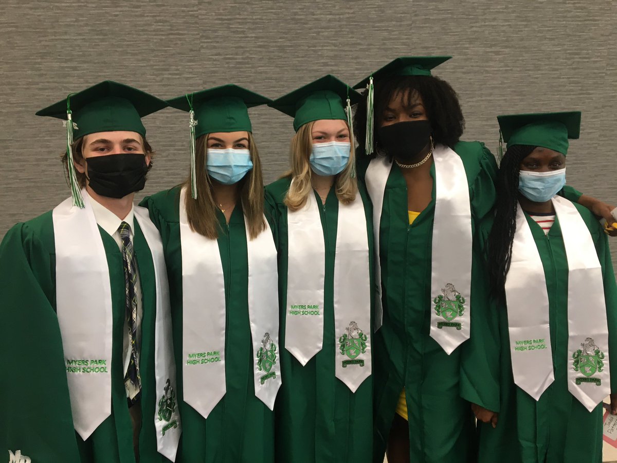 Celebrating the #Classof2021 Part 2 (L thru Z).  🎓

Congratulations to Our Mustangs!  🐎🐎🐎