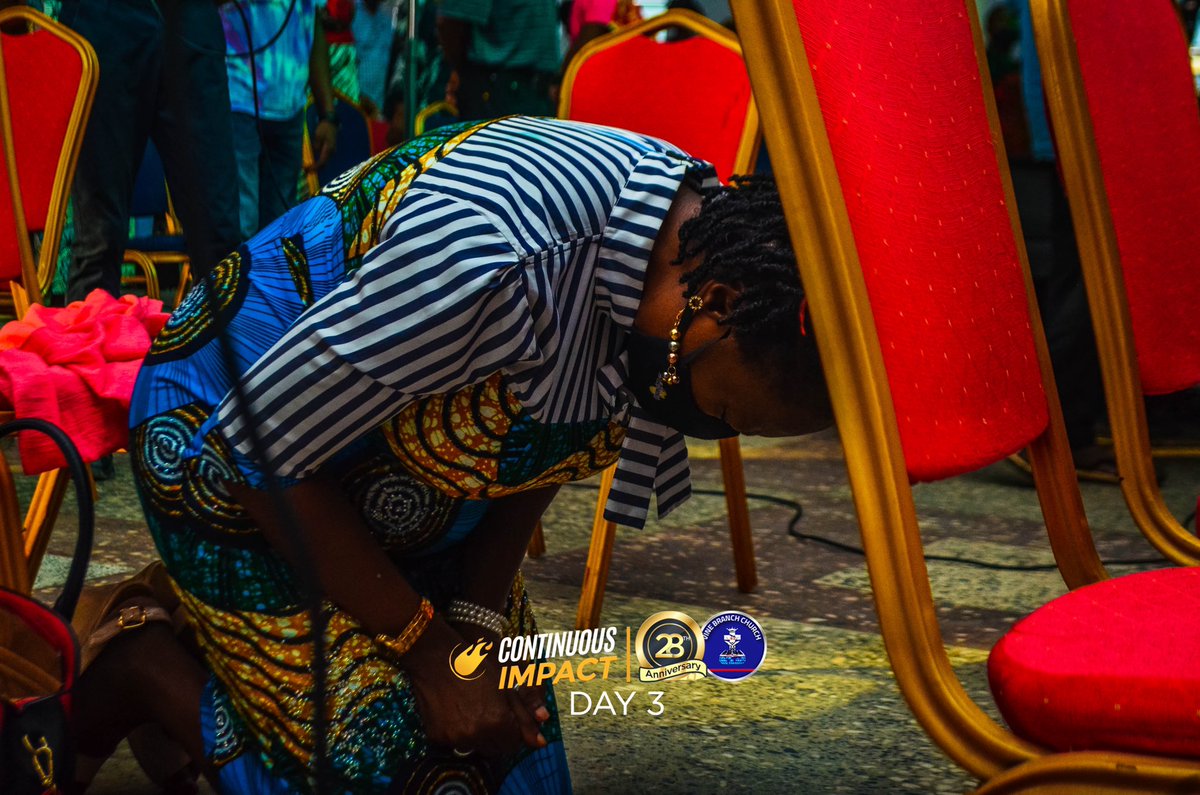 VBCmokola's tweet photo. #PraiseAndWorship
#28thAnniversary
#Eshcol2021
#ContinousImpact
#Day3
#VineBranchChurch https://t.co/4acbXxBeDP