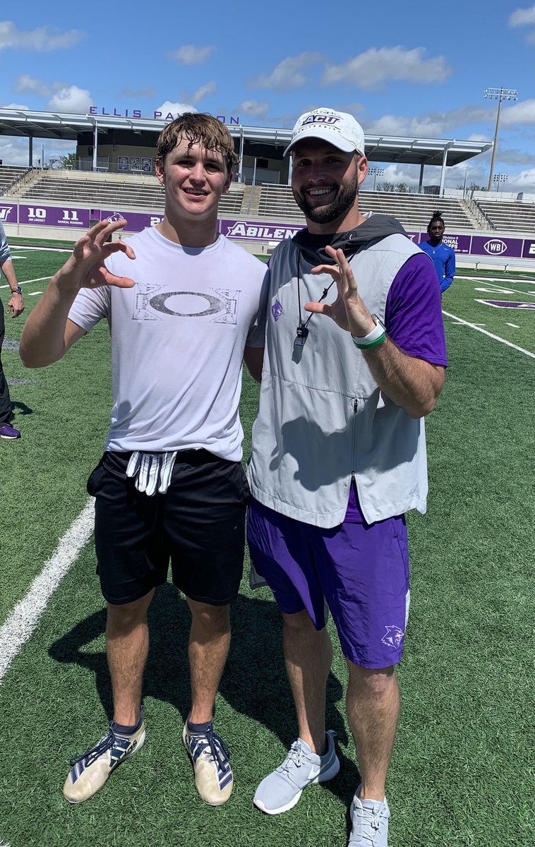 Had a great time at <a href="/ACUFootball/">ACU Football</a>! Thank you <a href="/Coach_Bacc/">Bryce Baccarini</a> <a href="/Coach_Curlee/">James Curlee</a> for having me out!