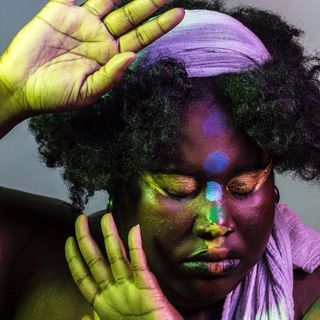 NoLabelsROC's tweet image. Today @ 3pm on @wayoradio 104.3 FM + wayofm.org/listen-live: photographer @CRae_da IS La chica del chocolate caliente🔥 

She returns to update us on all that’s changed, and all that’s stayed the same, in her creative work in the last 2 yrs. Tune in!