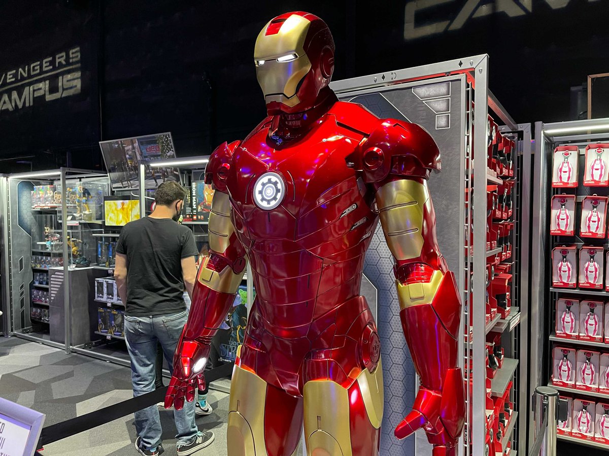 dlnt's tweet photo. #AvengersCampus has a $7950 Iron Man statue for sale. No Legacy Passholder discounts apply. https://t.co/3nosEMxvYR
