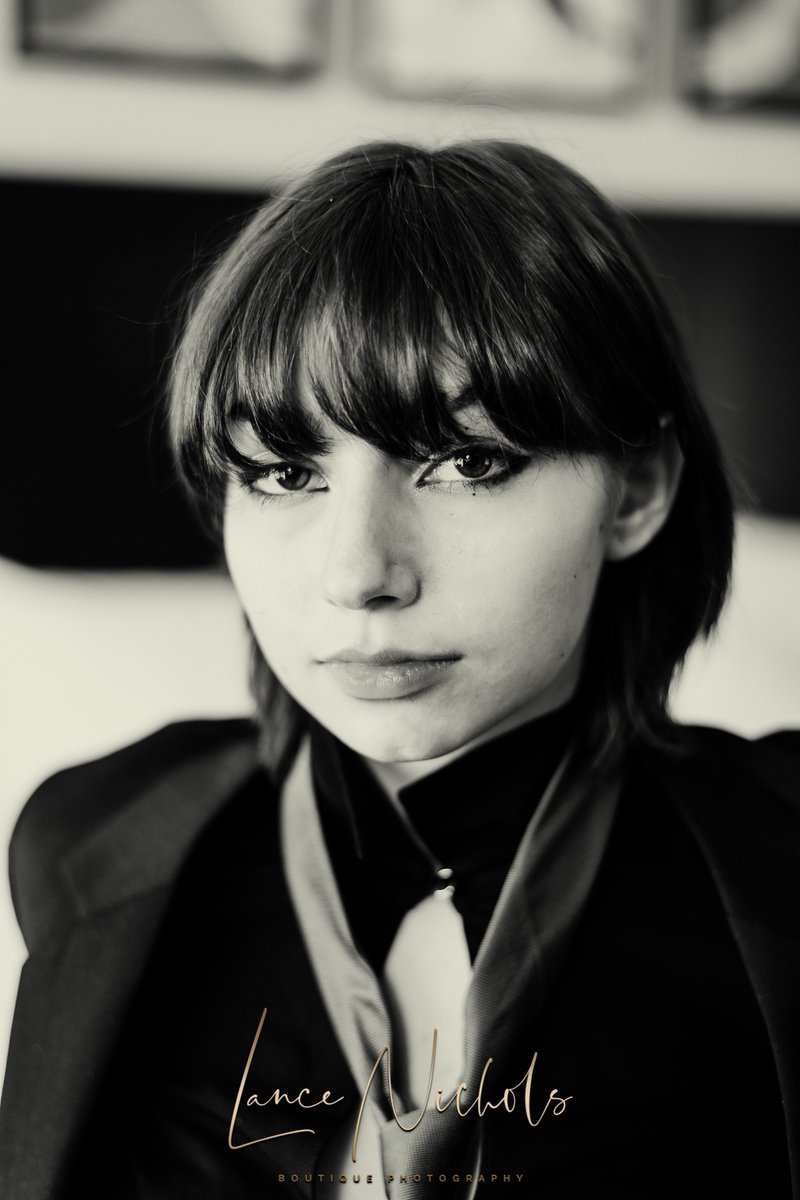 June is #PrideMonth, equally a celebration of #loveislove and #ragingagainstthemachine that continues to find ways to persecute people simply because of who, or how they love.

#LGBTQ #bisexual #transgender #gay #lesbian #nonbinary #loveyourself #Teenmodel #glamour #boudoir