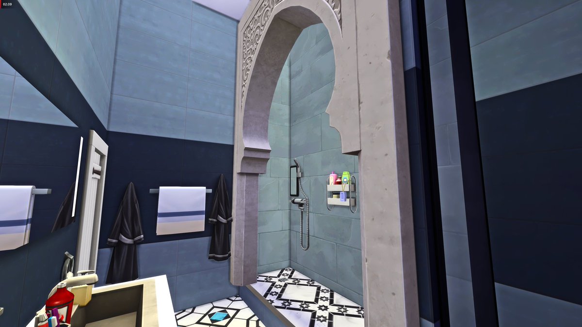 SimmerChase's tweet photo. Hey, what about trying the new Outdoor Oasis Pack column trim to create a "shower cove". Feel free to take this idea, cheers! #Sims4 #sims4build #TheSims #sims #simsbathroom #sims #Sims4OutdoorOasis #simsbuild https://t.co/Nmw41Z8zfV https://t.co/ZKWe9FZQTp