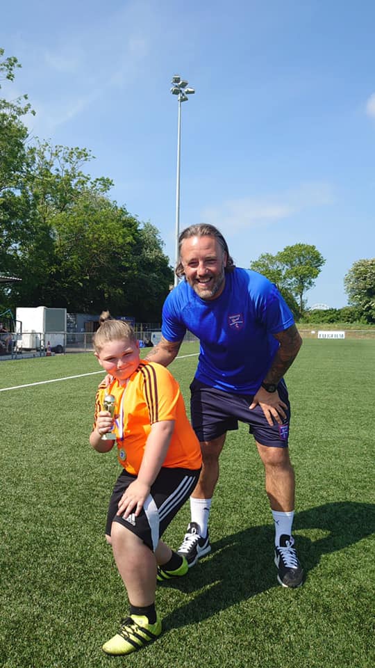 Margate_YouthFC's tweet image. Half Term Soccer School at @margate_fc - DONE!

An amazing three days at Hartsdown Park, thank you to all those who attended and a massive thank you to all our coaches. 

A selection of photos from today, with 1st Team Manager Jay Saunders. 

#BestInField #TimeForHeros
🔵⚪️⚽️🙌