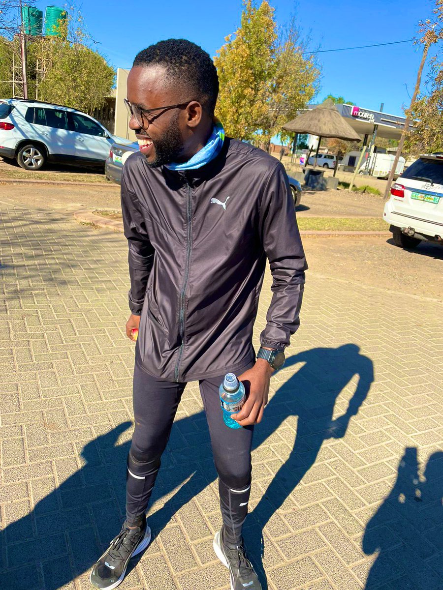 BhutiWeWaste's tweet photo. @PUMASouthAfrica’s dryCELL technology wicked the moisture away and resulted in some great comfort while #Ultraride provided responsive ride and 30km was not felt #RunningWithTumiSole https://t.co/oelEIxLG6A