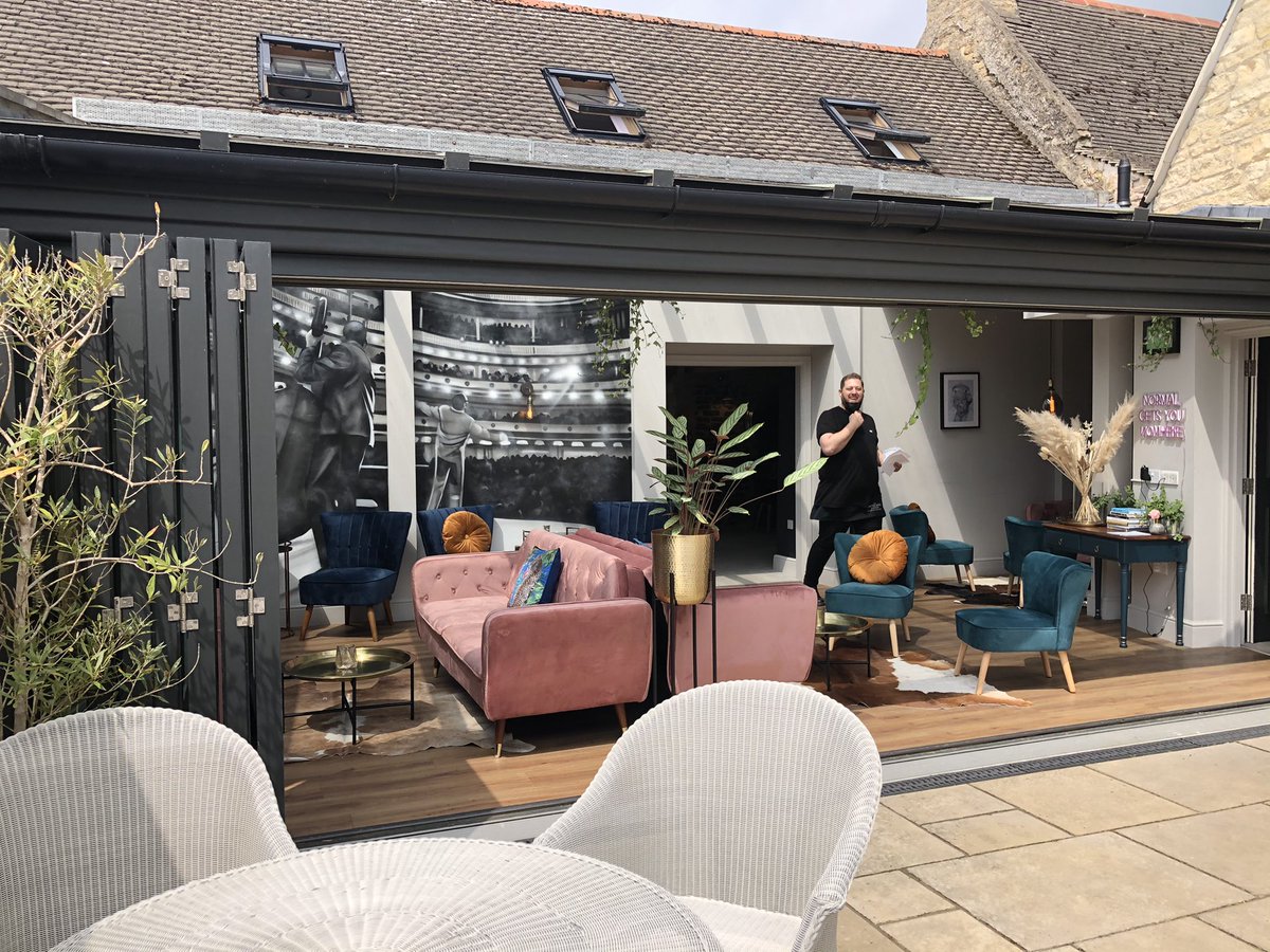 Tony Romeo tweet media