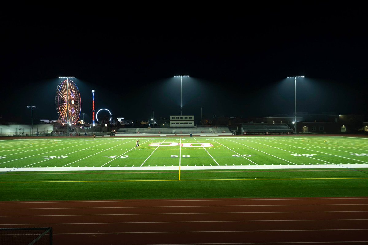 JoeForcheMusco's tweet image. Did you know Musco's #TLCforLED technology can be retrofitted to your facility’s existing poles?  Our retrofit solutions are a great way to upgrade lighting while keeping costs down. Learn more: bit.ly/3iQsxVi