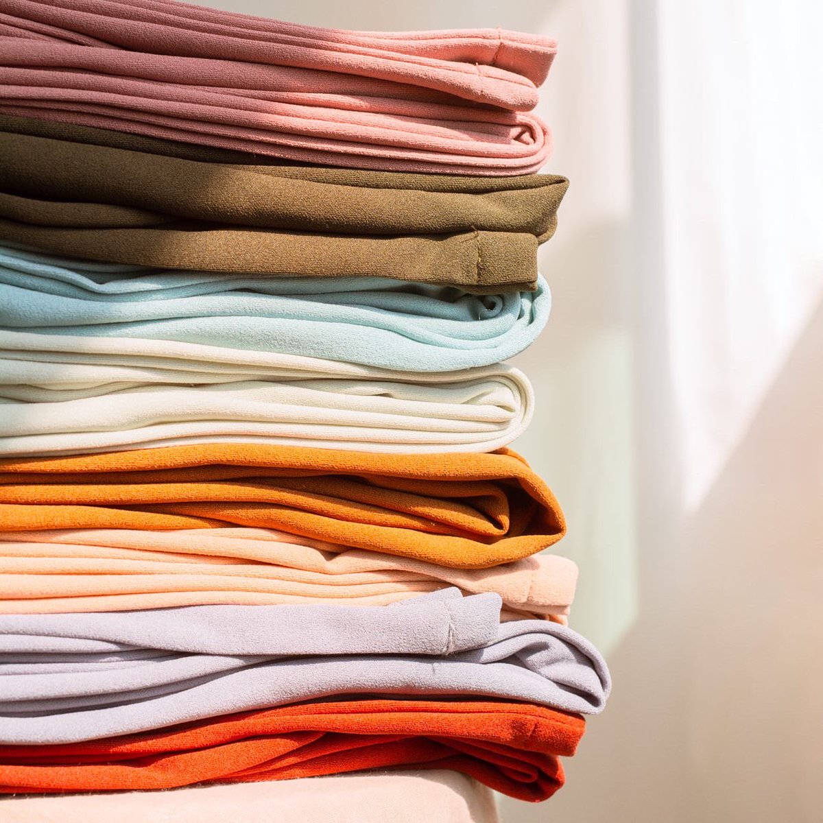 imaanboutique's tweet image. Just look at those colours of our Evelyn Pants 😍 Can you already decide which colour would you get? Oh not to forget, this gorgeous &amp;amp; ironless pants is only RM69! (Np: rm139) You can save up to rm70 😱

#pants #seluar #basicwear #casualwear #comfortwear #wfh #wfhstyle #salepant