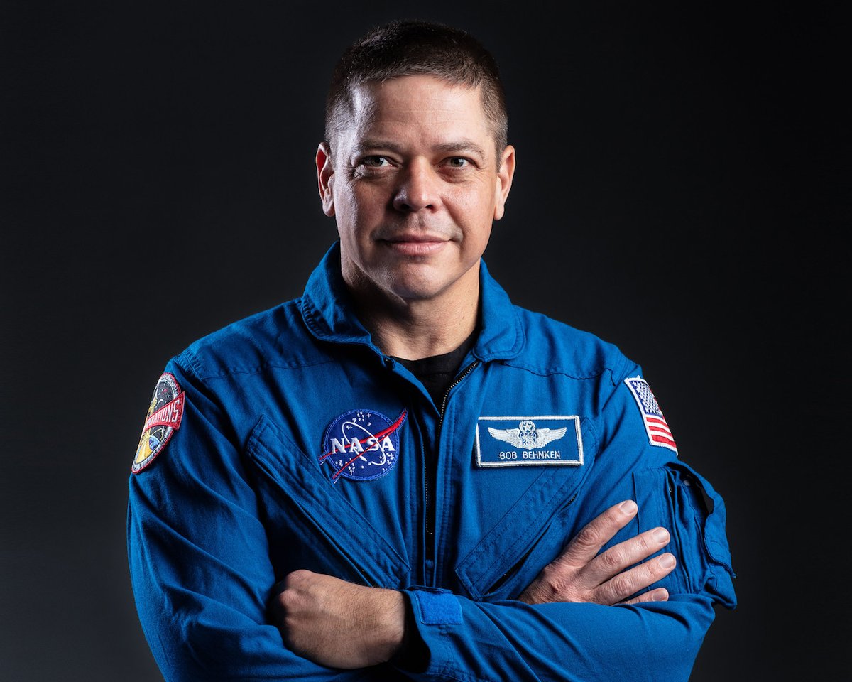 NASA Astronaut Robert L. Behnken will be our guest for our next virtual event on Monday, June 7th, 2021 at 7 p.m. Central Daylight Time (St. Louis/Bogotá).  We will have an approximately 1h long conversation driven by questions from the public. <a href="/AstroBehnken/">Liam</a> <a href="/NASA_Astronauts/">ARCHIVED NASA Astronauts</a>
