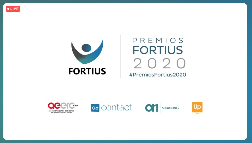 AEERC_es's tweet image. Acaba de terminar esta emocionante Gala de los #PremiosExcelencia2020. ¡Felicidades a todos los ganadores y gracias por habernos acompañado en el evento!