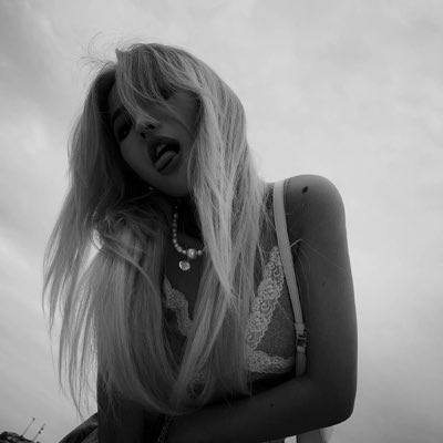 Se_re_oul's tweet photo. 👁👄👁✨ #NewProfilePic https://t.co/lW0iU9KZ4x