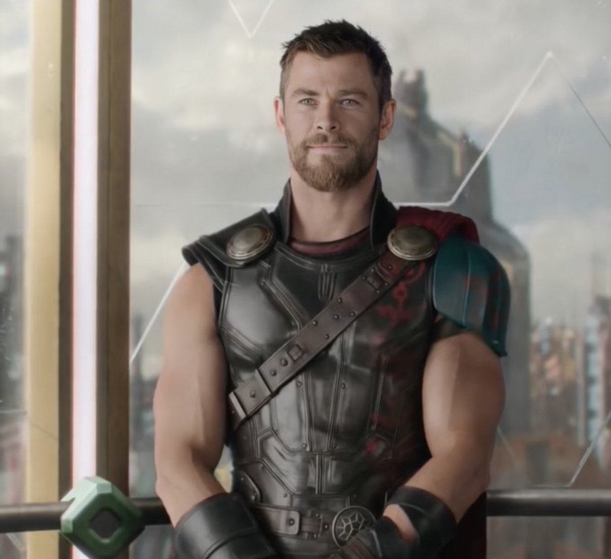yourfavspan's tweet photo. thor odinson from the mcu is pansexual! https://t.co/SwEXNJTMP2