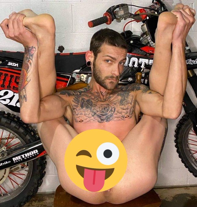 Bendy #asseating #rim #munchmyass #alphahoneypot #nakedyoga #alpha #expose https://t.co/cyT7Qy8CuF<a href="/tag/asseating"class="tags">#asseating</a><a href="/tag/rim"class="tags">#rim</a><a href="/tag/munchmyass"class="tags">#munchmyass</a><a href="/tag/alphahoneypot"class="tags">#alphahoneypot</a><a href="/tag/alpha"class="tags"><span>#alpha</span></a><a href="/tag/nakedyoga"class="tags"><span>#nakedyoga</span></a><a href="/tag/expose"class="tags"><span>#expose</span></a>