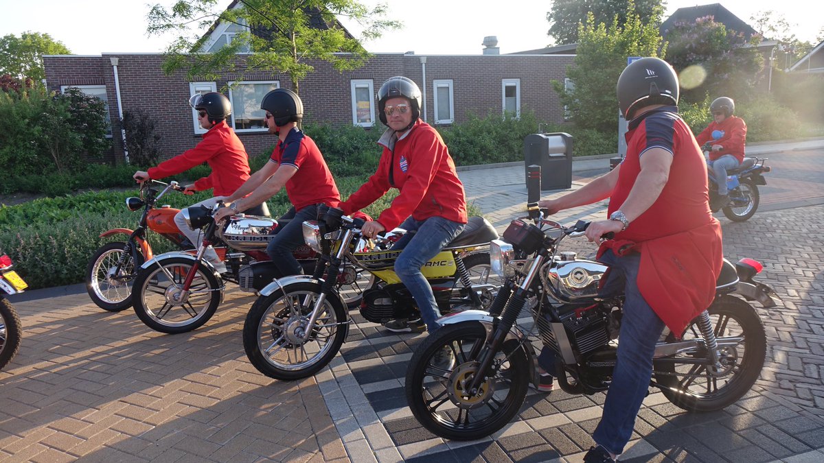 buuznrieders's tweet photo. Mooie toertocht #wanneperveen  #steenwijk #havelte #meppel #staphorst https://t.co/Tic6akOUzg