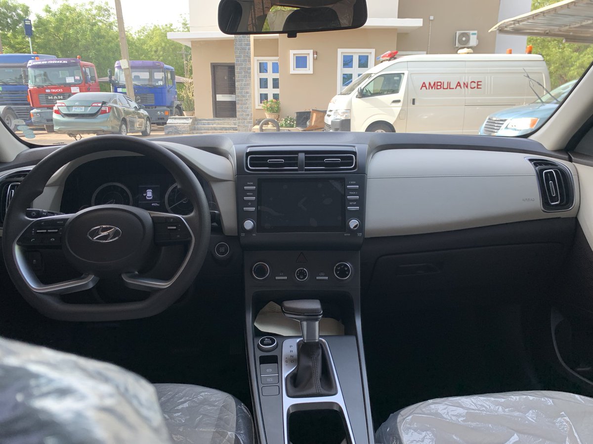 ArewaAuto's tweet image. PLS RETWEET👏👏👏

FOR SALE!!!

HOT DEAL🔥🔥🔥

HYUNDAI CRETA
YEAR:2020

PRICE:❗️❗️❗️
LOCATION: SOKOTO 
CONDITION: BRAND NEW

DUTY✅
DM📩
WHATSAPP📲08032629387
CALL📞08032629387
#arewamotors #referandearn #luxury #luxurylifestyle #luxurycars