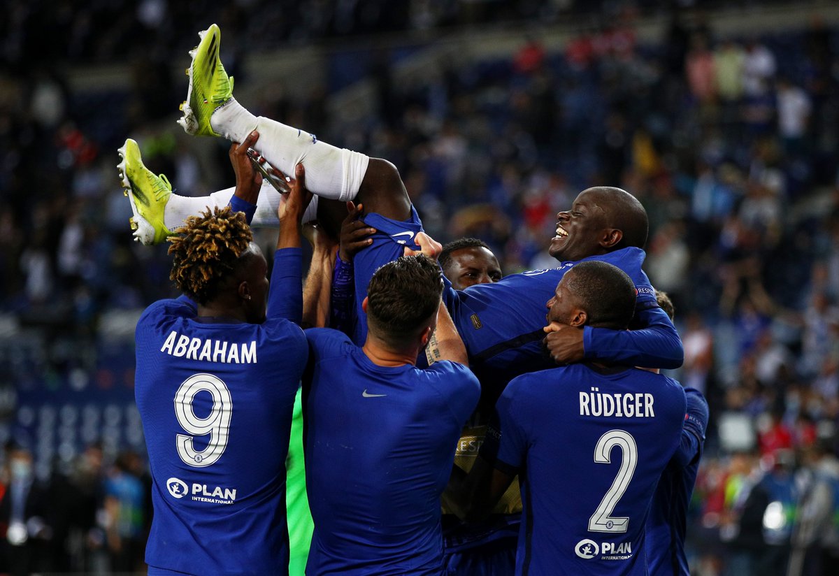 Uefaチャンピオンズリーグ V Twitter ジョー コール クロード マケレレ とプレーして彼があのポジションで最強だと思ったけど エンゴロ カンテを見て考えが変わったよ 彼はマケレレ以上だ Ucl Uefaチャンピオンズリーグ V Twitter ジョー コール クロード マケレレ とプレーして彼があのポジションで最強だと思ったけど エンゴロ カンテを見て考えが変わったよ 彼はマケレレ以上だ Ucl